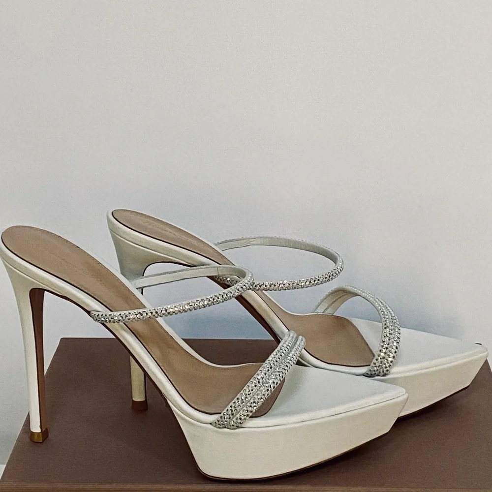 Gianvito Rossi White Cannes Crystal Platform Stiletto Sandals US7